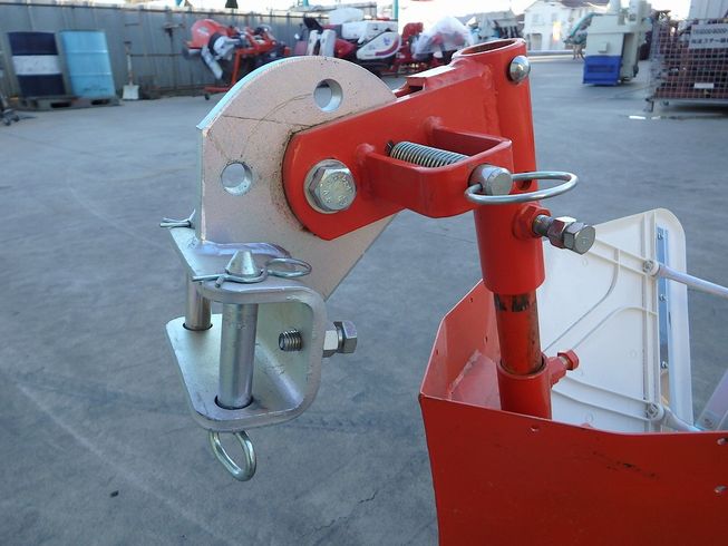 畝たて器 Vカット畝たて機 写真５